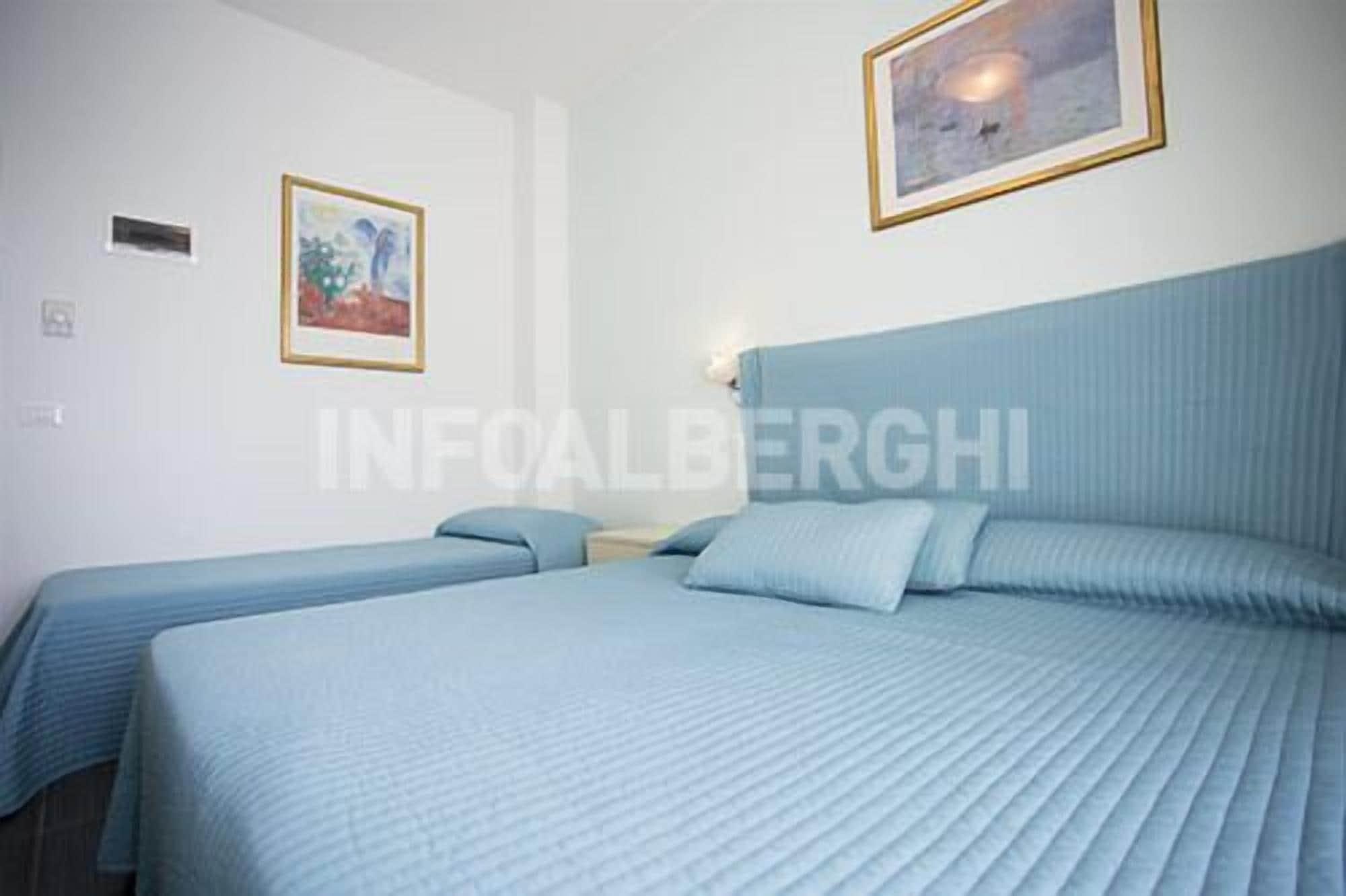 Hotel Spiaggia Marconi Rimini Luaran gambar