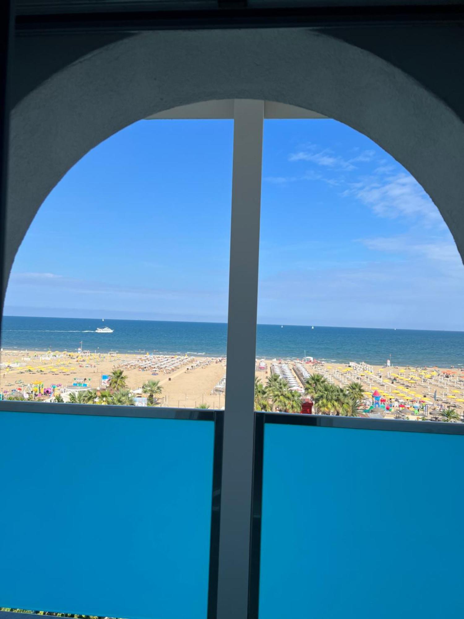 Hotel Spiaggia Marconi Rimini Luaran gambar